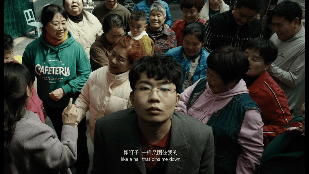 银发族参与音乐活动