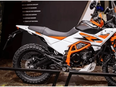 400~500cc探险车新选择！KTM 390ADV、宝马F450GS等，哪款更打动你？