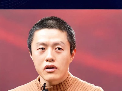 饺子与贾玲：导演之路的抉择与启示