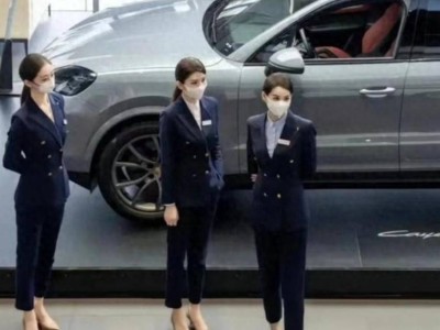 奔驰价格战失利，利润暴跌40%，中国市场下滑惨重，未来何去何从？