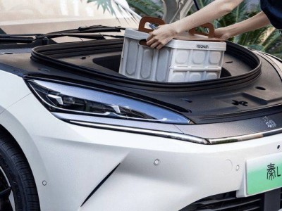 比亚迪秦L EV内饰抢先看：大屏怀挡+前备箱，15万起售能否掀起热潮？