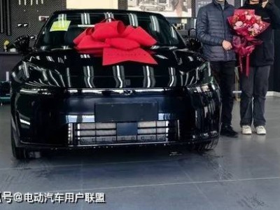 领克07车主实测：油车高速油耗真相，电车高速时间成本几何？