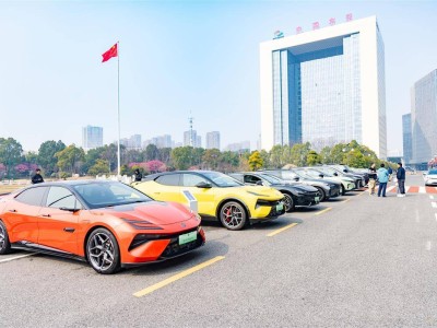 武汉造汽车全球发布会落幕，2300万网友共鉴汽车新风采