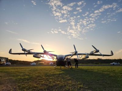 御风未来CEO谈载人eVTOL：商业化需提前布局，国产供应链迎机遇