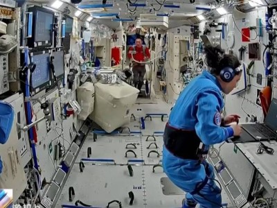 “龙马乘组”太空任务倒计时：他们都在忙些什么？