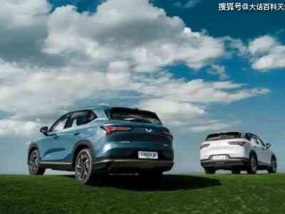 五菱星光S强势登场，对比秦PLUS、帝豪，它的三大亮点何在？