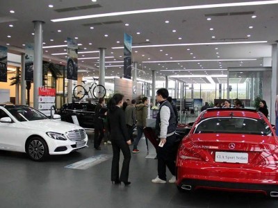 新车上牌，车管所200多VS4S店800多，怎么选更划算？