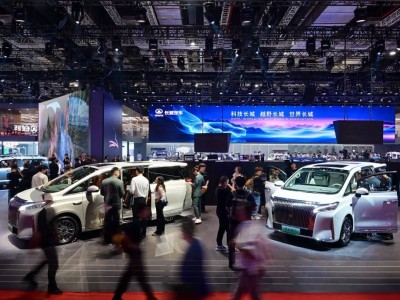 魏牌2025上海车展：以用户为核心，全新“双山”车型引领出行新风尚！