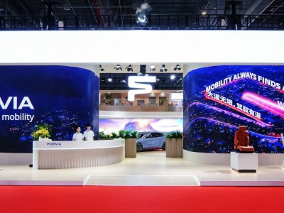 佛瑞亚集团2025上海车展大放异彩，9款全球首发创新展品引领未来出行