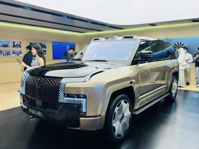 上海车展豪车盛宴：国产外资齐争艳，谁是你的菜？