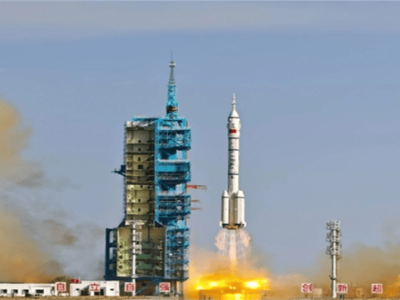 神舟二十号飞天圆梦，新老航天员太空团聚开启航天新篇章