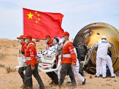 神十九航天员顺利归来，延期考验显实力，中国空间站“太空母港”未来可期！