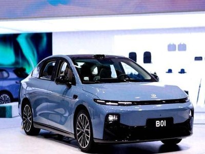 零跑B01引热议：激光雷达下探，高性价比纯电轿车新选择？