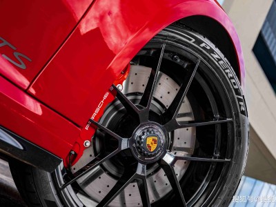 倍耐力P Zero系列新胎助力保时捷911 GTS混动版，性能与实用兼备！