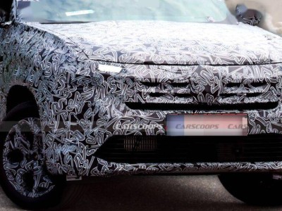 雷诺Boreal SUV原型车路测曝光，设计源自Dacia Bigster引关注