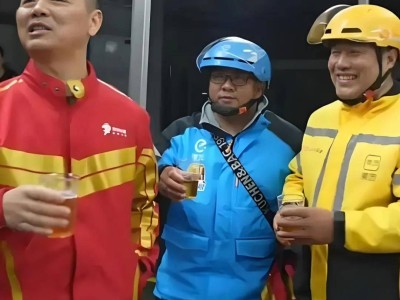 即时零售战火升级，阿里美团京东激战正酣，谁将是终极霸主？