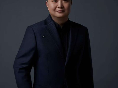 吉利银河星耀8上市，范峻毅信心满满：百万年销目标指日可待