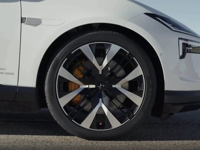 2025款极星Polestar 4来袭：单电机版续航755km，双电机版加速仅3.8s！