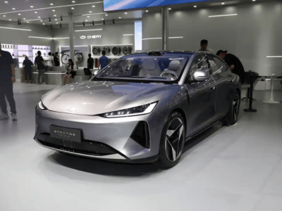 风云A9：2928mm轴距大空间，豪华科技内饰，2026年初即将交付！
