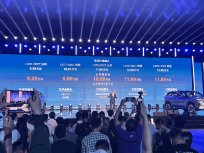 吉利博越L智能升级，燃油车市场能否迎来新转机？