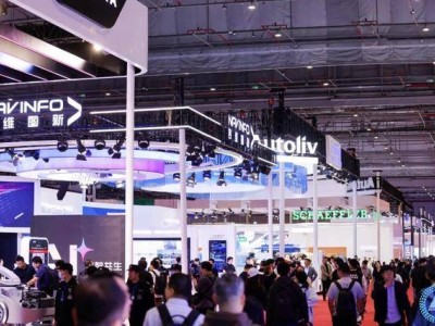 2025上海车展：零部件企业引领汽车产业智能化变革新篇章