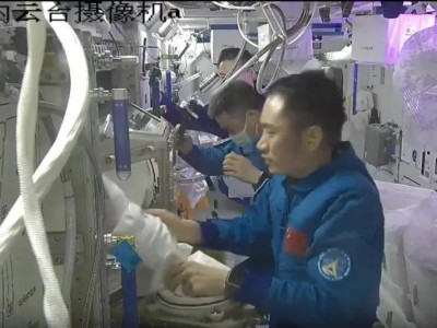 太空防护升级！神舟二十号加固舱门，神二十一待命，航天员安全有保障