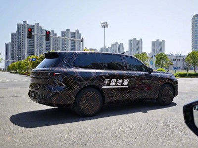 吉利银河旗舰SUV星舰9谍照流出，或将与深蓝S09等车型竞逐市场