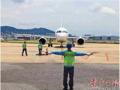 国产大飞机C919深圳首秀，东航新航线正式启航！