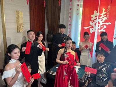 德云社张九龄婚礼笑翻全网，松弛感接亲现场成“段子大会”