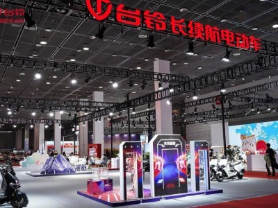 台铃蓝极鲸二代电池惊艳亮相无锡展，三年质保引领行业新标杆