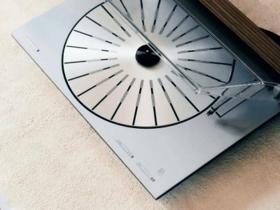 铂傲Beosystem 3000c豪华音响限量发布，融合复古与现代，售价21.6万起