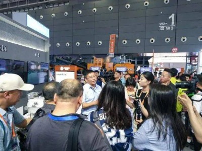 汇川技术长沙展风采，电动化创新助力工程机械行业绿色低碳转型