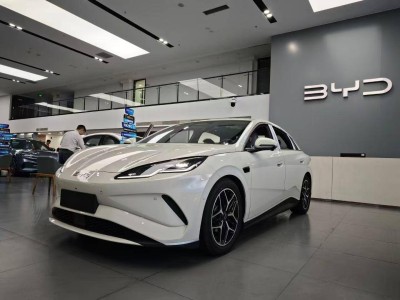 比亚迪海豹06EV到店，中型纯电轿车新选择，续航545km配置丰富