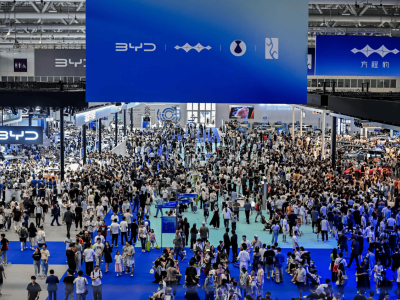 比亚迪2025粤港澳大湾区车展，全品牌矩阵引领新能源科技潮流
