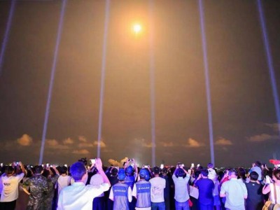 科技旅游新风尚：从“追火箭”到“上火星”，你准备好了吗？