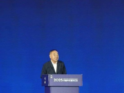 商务部原副部长陈健：汽车行业需破内卷，新能源车研发成亮点