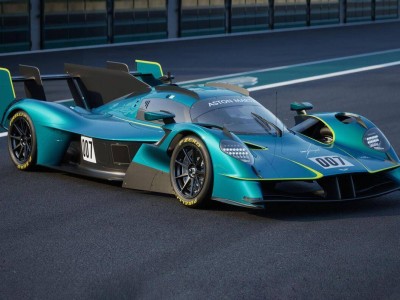 阿斯顿·马丁Valkyrie LM：私人可购的勒芒赛车，赛道激情尽享！