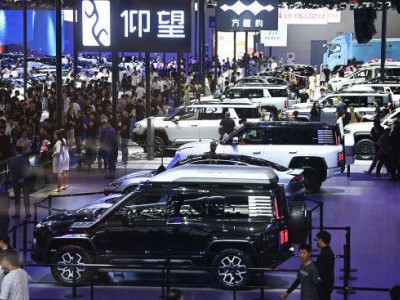 2025重庆国际车展盛况：千款车型璀璨登场，智启新程引领未来