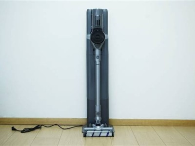 云鲸V40 Station自动集尘吸尘器：五合一收纳，打造零尘感家居新体验！