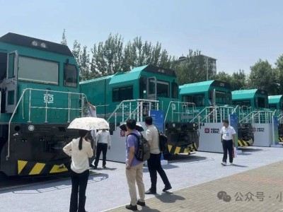 老旧铁路内燃机车迎改造潮，国铁四年悄然淘汰三百台迈向低碳