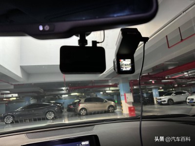 新车必备！这8样汽车用品，让你驾驶更舒适更安全