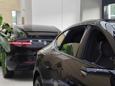 轿车VS SUV，你的出行伴侣该咋选？