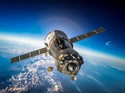 马斯克星链卫星频坠，专家：正常损耗，太阳活动或是推手
