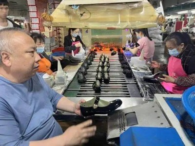 新商帮崛起：拼多多如何成为中小企业创新转型的沃土？