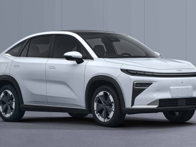 吉利豪越R7换电增程车型亮相，能否引领新能源SUV新风尚？