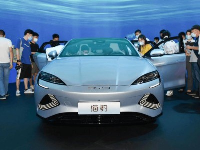 比亚迪海豹06EV上市，打造10-15万级纯电家轿新风尚