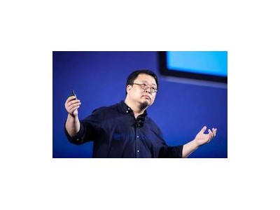 罗永浩自嘲回应网络谩骂：不关心我，我还怎么融资？