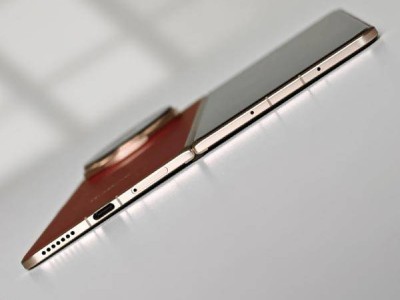 荣耀Magic V5大揭秘：青海湖刀片电池助力，续航突破6100mAh
