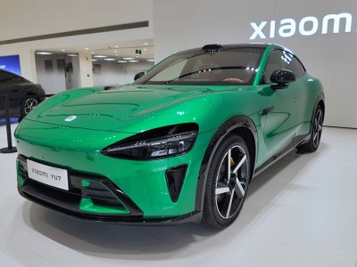 小米YU7对阵奔驰GLC，豪华与性能如何抉择？