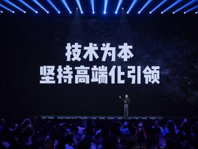 小米全生态大爆发：首款高性能SUV YU7携手AI眼镜等新品震撼登场